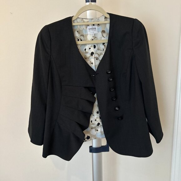 Armani Collezione Dark Grey Ruffled Blazer Size IT 44/US 8 - Picture 5 of 9